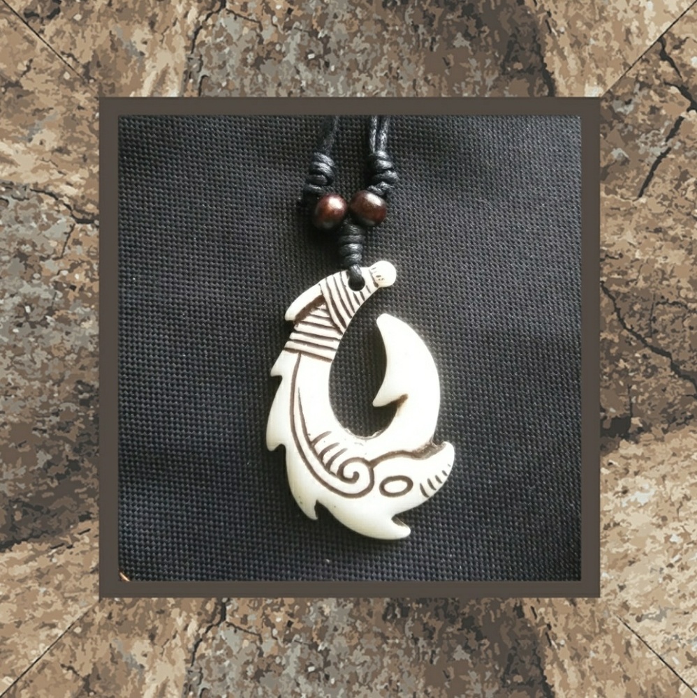 MAORI MATAU FISH HOOK PENDANT